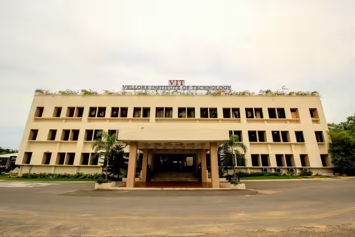 VIT Tamil Nadu institutional infrastructure